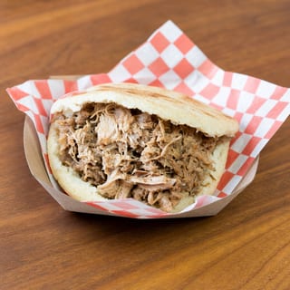 Pernil Arepa