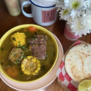 Sopa de Costilla de Res